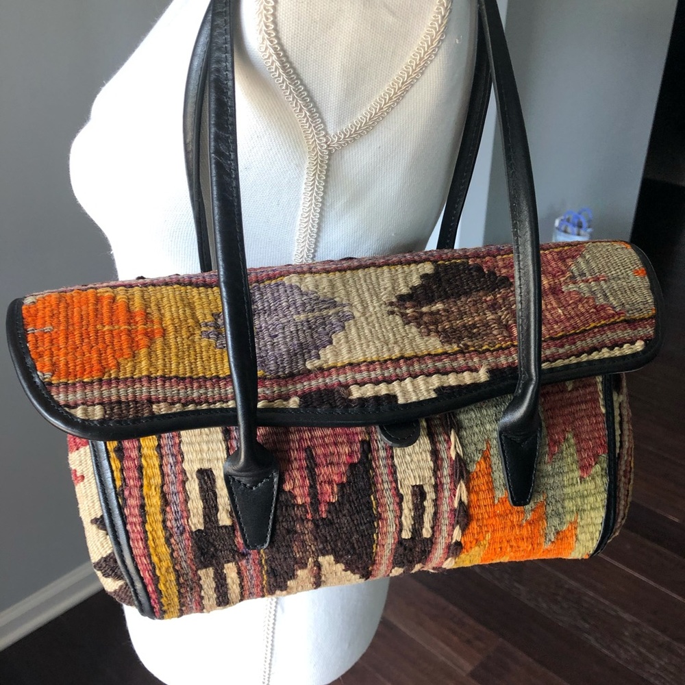 NWOT Alaskan Loom Purse